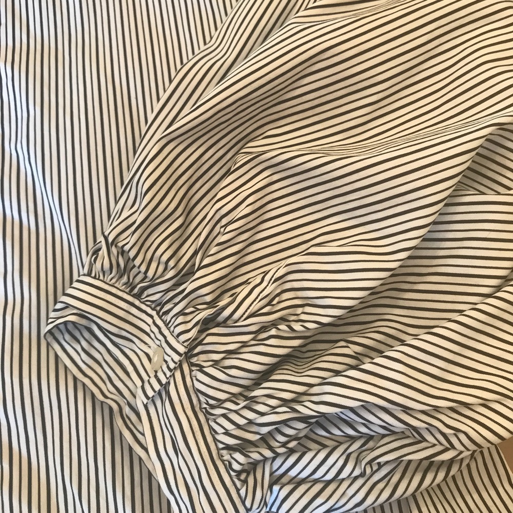Ralph Laurent 3/4 Poet Sleeve blouse - Picture 3 of 4